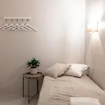 2ndhomes Bright & Spacious, 5 Bedroom In The Center Helsinki