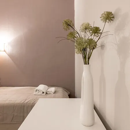 Apartamento 2ndhomes Bright & Spacious, 5 Bedroom In The Center