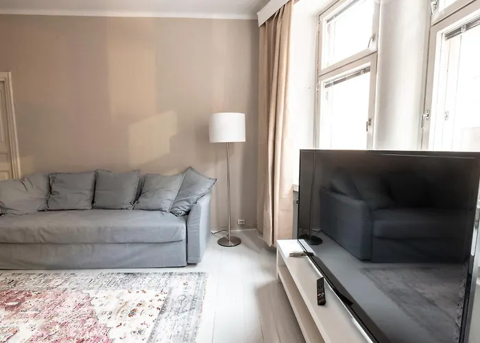 2ndhomes Bright & Spacious, 5 Bedroom In The Center Hotel Helsinki